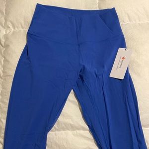 Blue leggings